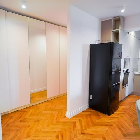 Luxury Central Park Apartment Βουκουρέστι Εξωτερικό φωτογραφία